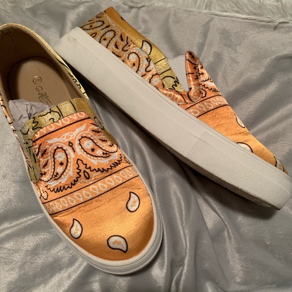 Shoes - Yellow bandanna slip in’s.